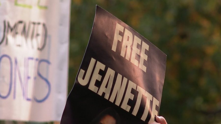 You are currently viewing Protesters call for the release of activist Jeanette Vizguerra six months after ICE detention