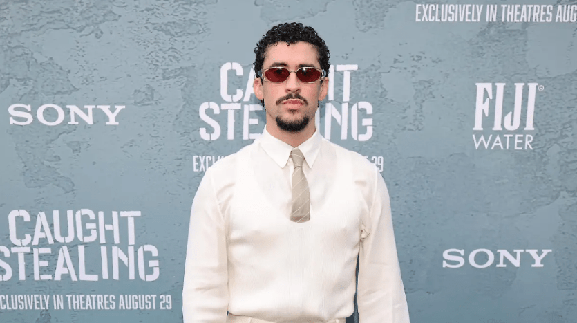 You are currently viewing Bad Bunny to headline Super Bowl halftime show