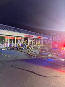 Read more about the article Fire crews respond to blaze at halal restaurant on South Parker Road
