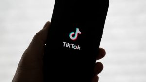 Read more about the article TikTok now delivers Amber Alerts to users’ feeds, aiming to reach younger audiences