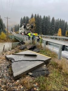Read more about the article 2 homes destroyed, 90 damaged: Heavy rains spur evacuations for over 390 La Plata County homes