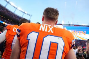 Read more about the article Nix joins Elway, Manning in history books after Sunday win