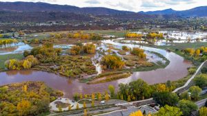 Read more about the article Animas River overflows banks in Durango, sending debris downstream and threatening homes