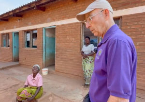 Read more about the article Estes Park volunteers in east Africa help villagers, students in one of the world's least developed countries