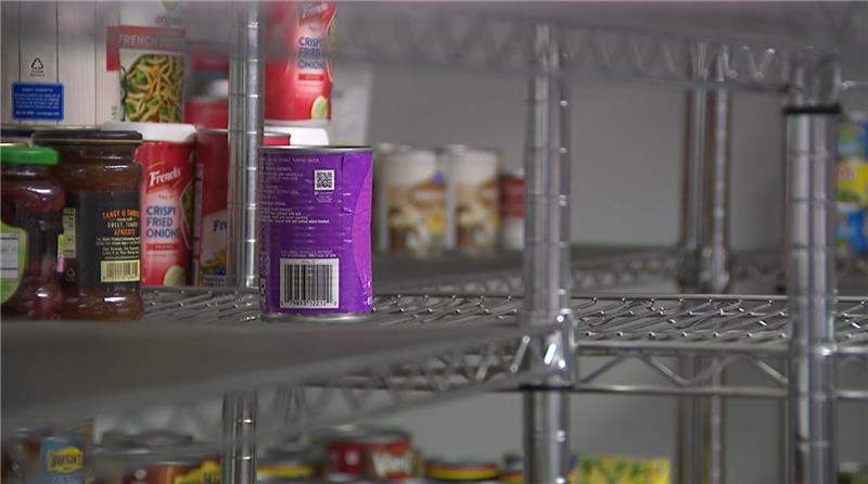You are currently viewing Salvation Army food pantries turn hungry families away, desperate for donations