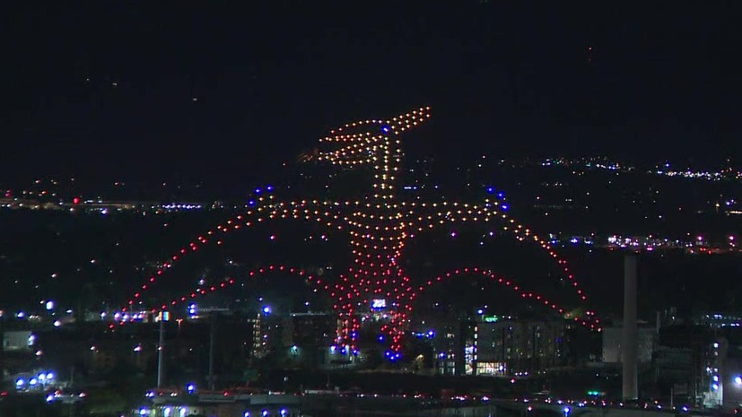 You are currently viewing Downtown Denver previews 2nd annual Mile High Holiday Drone Show